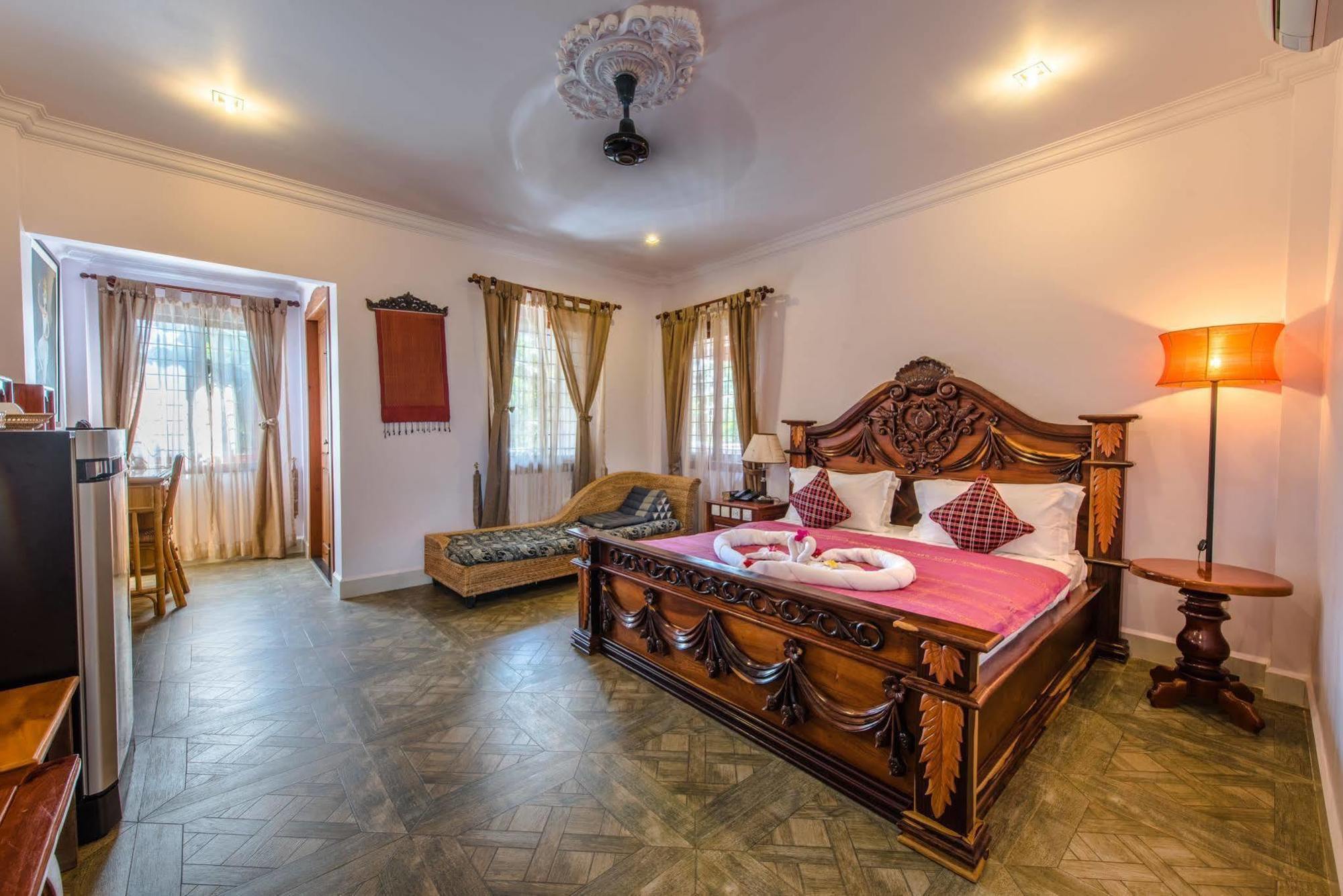 Delux Villa Battambang Zewnętrze zdjęcie